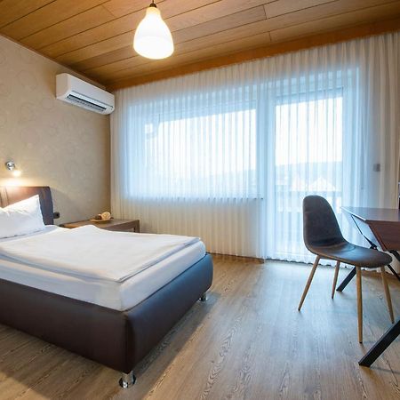 Hotel Es Laemmche Breuberg ภายนอก รูปภาพ